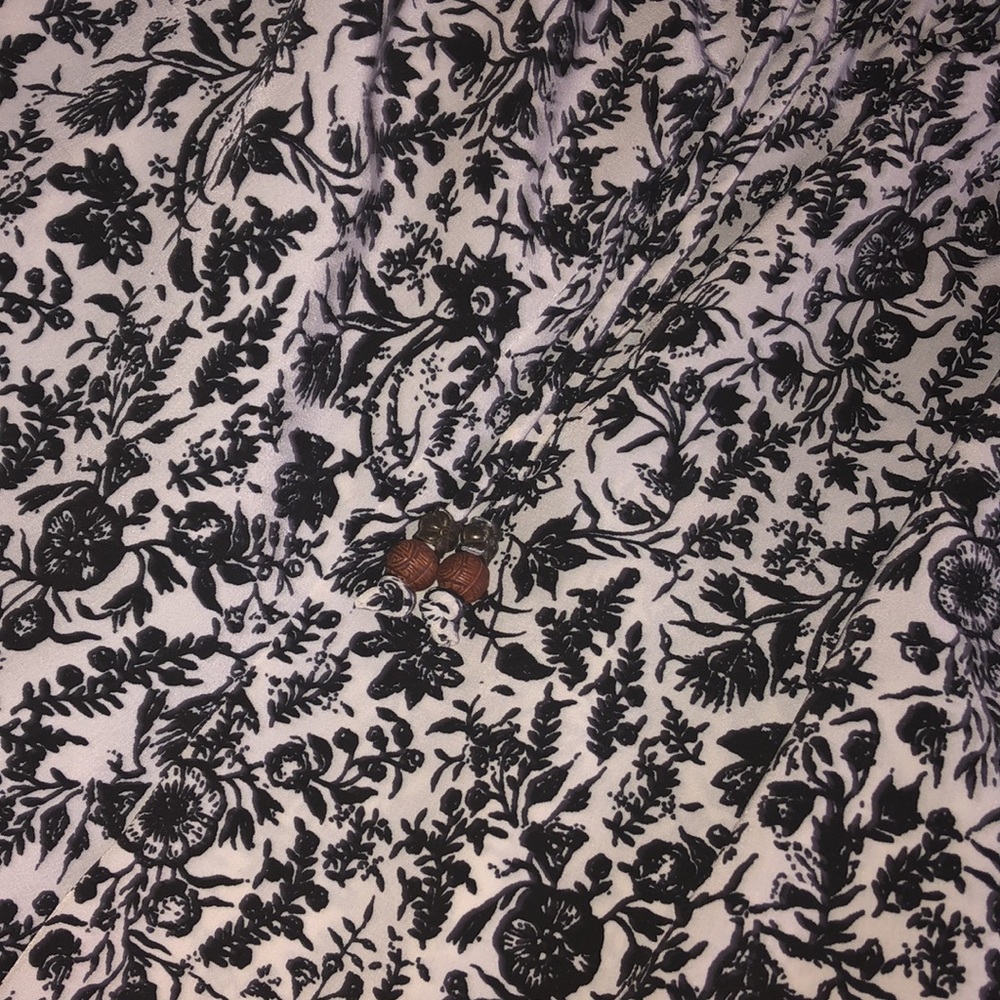 Romper - Picture 3 of 6